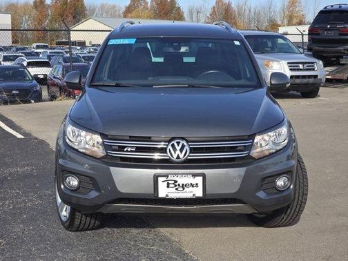 2016 Volkswagen Tiguan R-Line