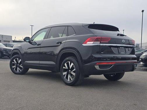 2023 Volkswagen Atlas Cross Sport 2.0T SE