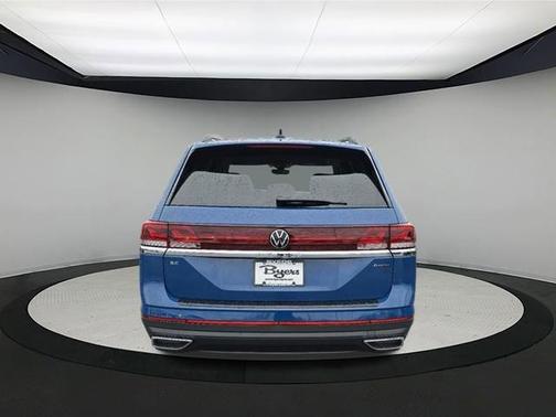 2025 Volkswagen Atlas 2.0T SE