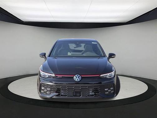 2025 Volkswagen Golf GTI 2.0T SE