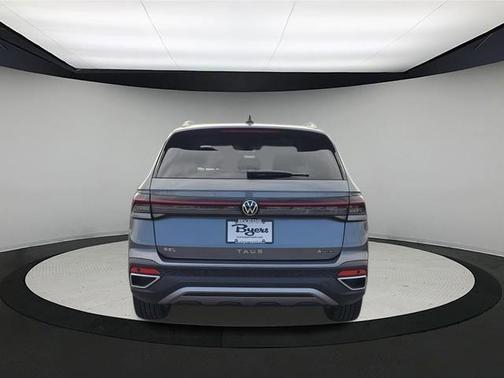 Platinum Gray Metallic 2026 Volkswagen Taos 1.5T SEL