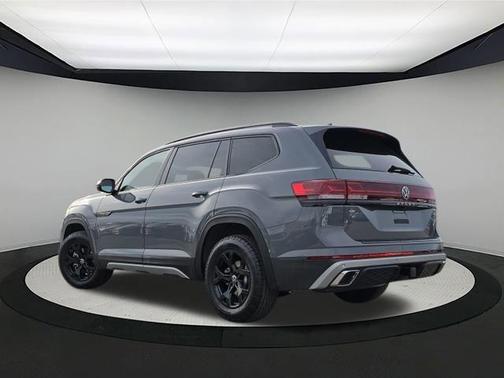 2026 Volkswagen Atlas PEAK EDITION