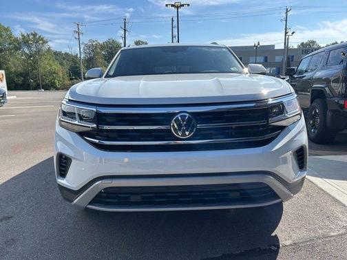2022 Volkswagen Atlas Cross Sport 2.0T SE
