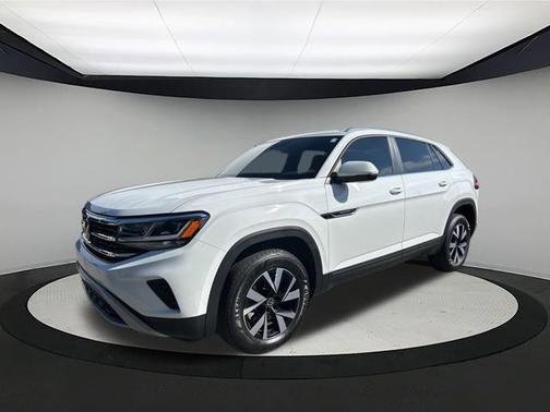 2022 Volkswagen Atlas Cross Sport 2.0T SE