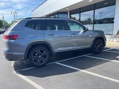 2021 Volkswagen Atlas 3.6 V6 SE w/ Technology R-Line