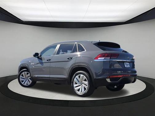 2020 Volkswagen Atlas Cross Sport 2.0T SE w/Technology