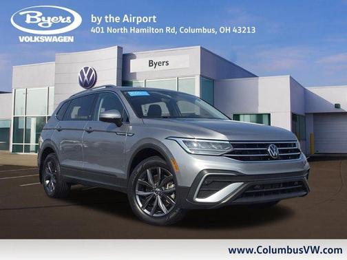 Pyrite Silver Metallic 2024 Volkswagen Tiguan 2.0T SE