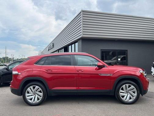 2021 Volkswagen Atlas Cross Sport 3.6L V6 SE w/Technology