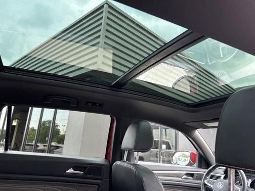2021 Volkswagen Atlas Cross Sport 3.6L V6 SE w/Technology