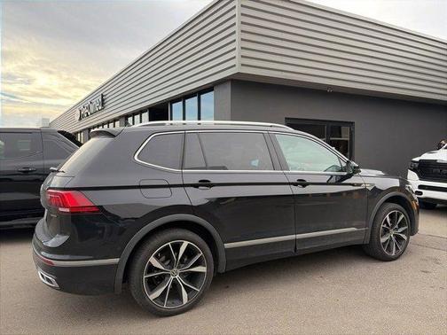 2023 Volkswagen Tiguan 2.0T SEL R-Line