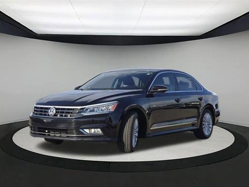 2017 Volkswagen Passat 1.8T SE