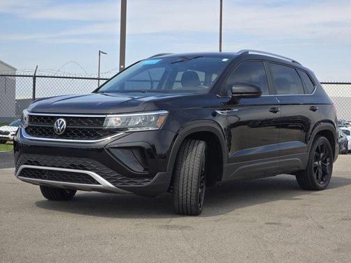 2023 Volkswagen Taos 1.5T SE