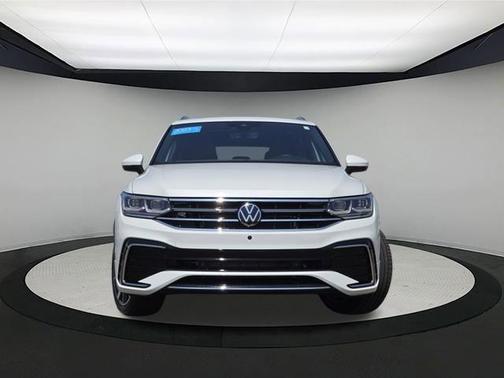 2023 Volkswagen Tiguan 2.0T SEL R-Line