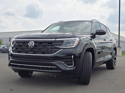 2025 Volkswagen Atlas 2.0T SEL Premium R-Line