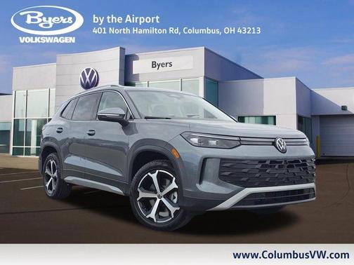 Platinum Gray Metallic 2026 Volkswagen Tiguan 2.0T SE