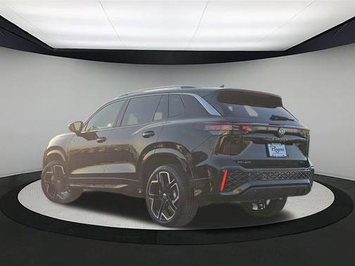 2026 Volkswagen Tiguan 2.0T SEL