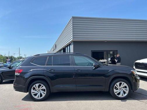 2021 Volkswagen Atlas 3.6 V6 SE w/ Technology
