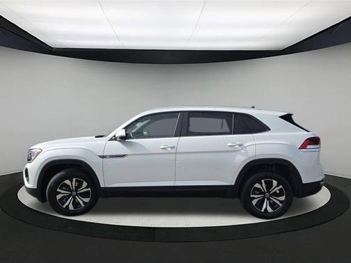 2026 Volkswagen Atlas Cross Sport 2.0T SE