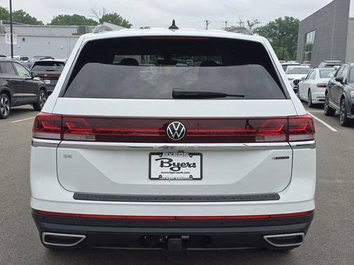 2025 Volkswagen Atlas 2.0T SE
