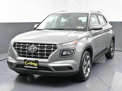 2021 Hyundai VENUE SEL