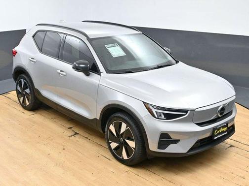 Silver 2025 Volvo EX40 Twin Motor Core