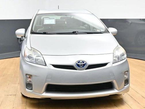 Classic Silver Metallic 2011 Toyota Prius II