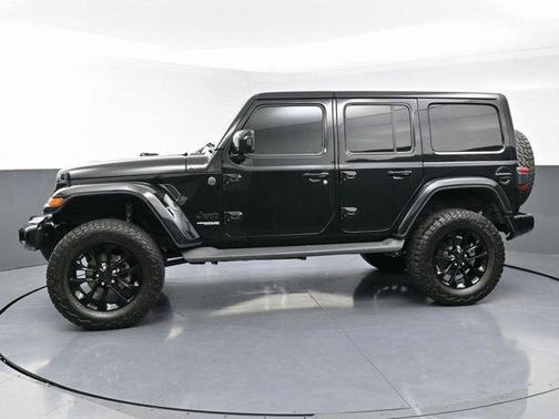 2021 Jeep Wrangler Unlimited Sahara Altitude