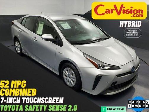 2022 Toyota Prius LE