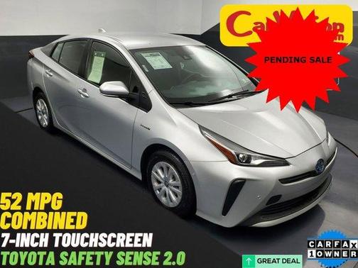 2022 Toyota Prius LE