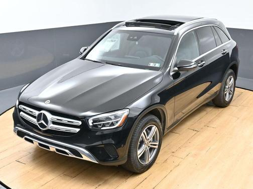 Black 2022 Mercedes-Benz GLC 300 Base