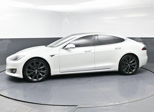 2020 Tesla Model S Long Range Plus