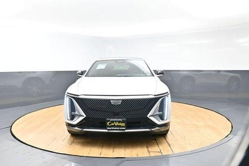 White 2024 Cadillac LYRIQ Tech