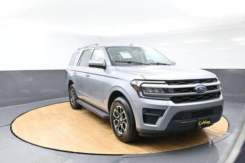 Silver Metallic 2024 Ford Expedition XLT