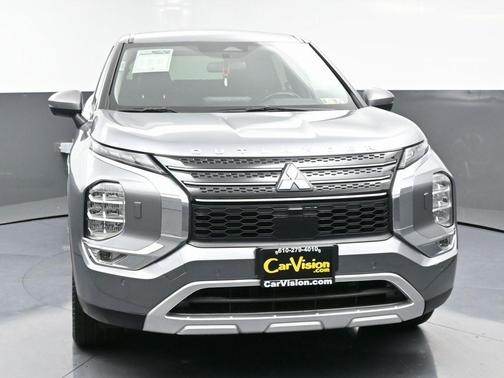 2023 Mitsubishi Outlander SE Black Edition