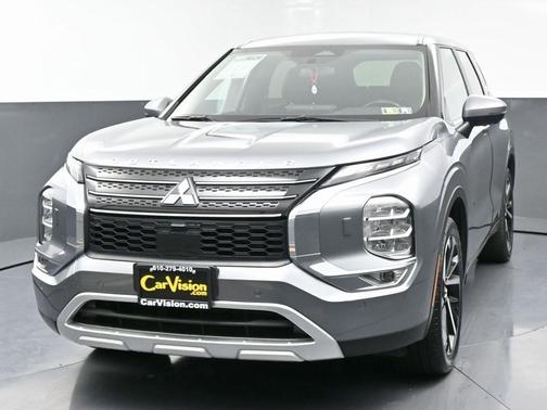 2023 Mitsubishi Outlander SE Black Edition