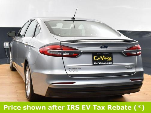 2020 Ford Fusion Energi Titanium