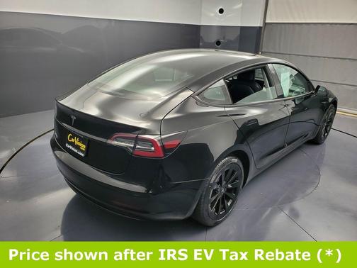 2022 Tesla Model 3 Base