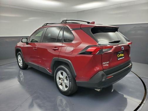 2019 Toyota RAV4 Hybrid XLE