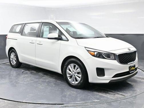 2018 Kia Sedona L