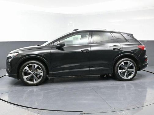 2022 Audi Q4 e-tron 50 Premium Plus