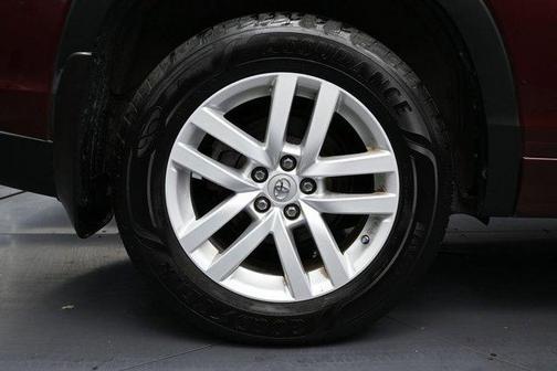 2015 Toyota Highlander LE