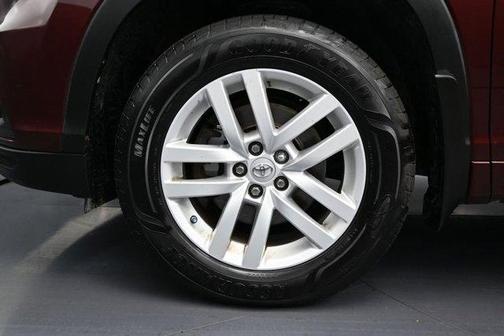 2015 Toyota Highlander LE