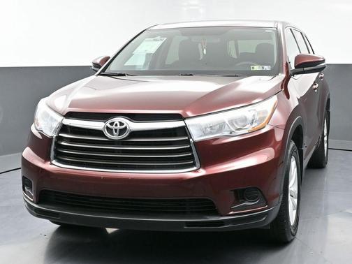 2015 Toyota Highlander LE