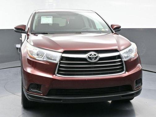 2015 Toyota Highlander LE