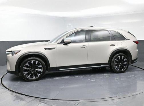 2024 Mazda CX-90 PHEV Premium Plus