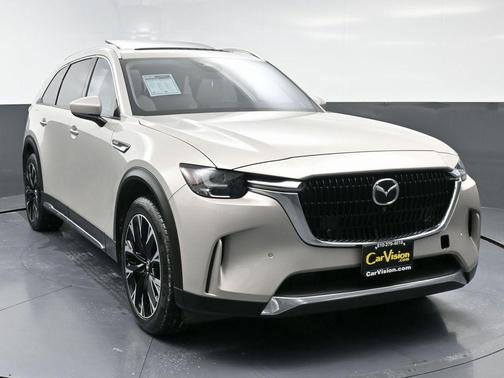 2024 Mazda CX-90 PHEV Premium Plus
