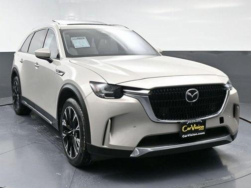 2024 Mazda CX-90 PHEV Premium Plus