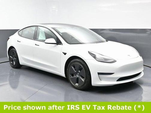 2021 Tesla Model 3 Standard Range Plus