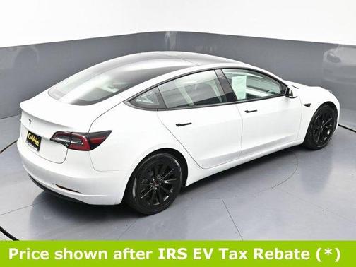 2022 Tesla Model 3 Base