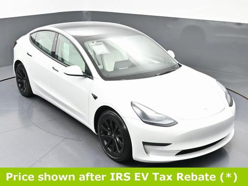 2022 Tesla Model 3 Base